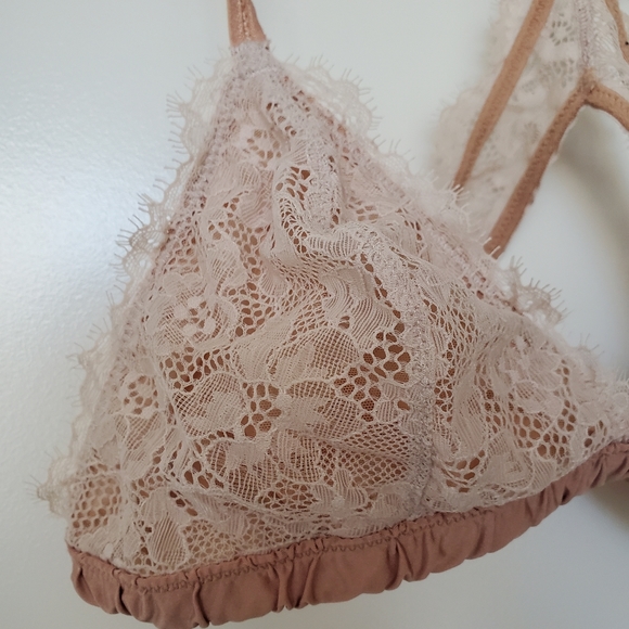 [GIFT] AMERICAN EAGLE bralette - S - Picture 2 of 3